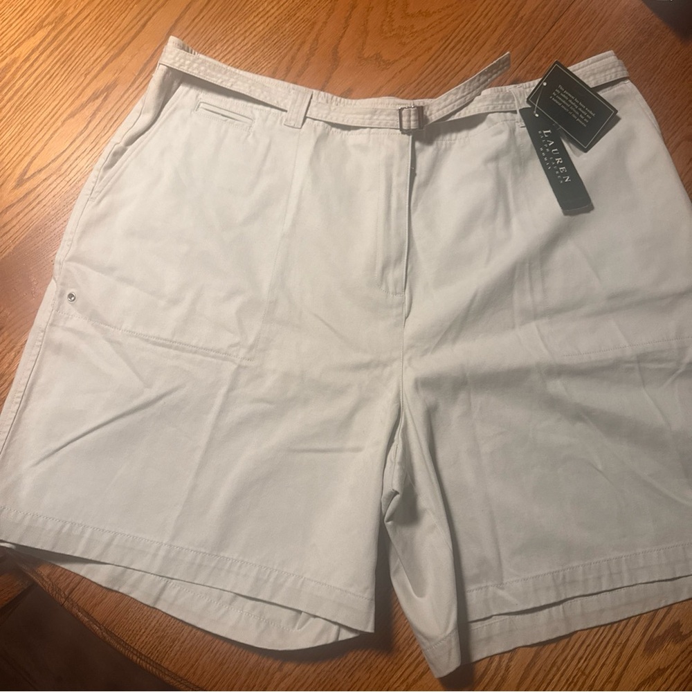 Lauren Ralph Lauren Women's Tan Chino Shorts